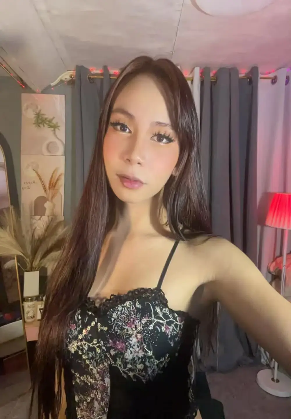 Little_SlutNica