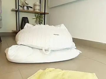 Stripchat Free Porn Cam of Sassy--Girl