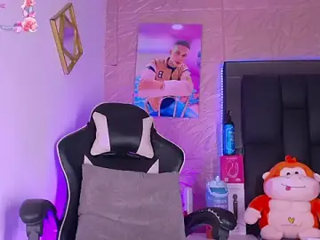 Stripchat Adult Webcam of dilan_alfonzo