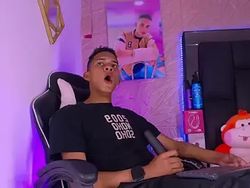 Stripchat Live Sex of dilan_alfonzo