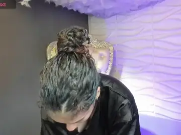 Stripchat Free Porn Cam of Layla_707