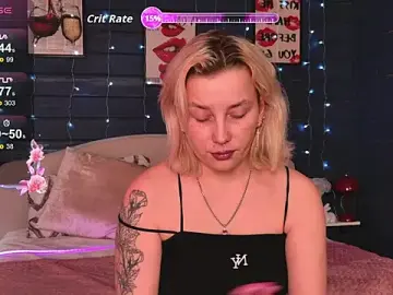 Stripchat Free Porn Cam of Crystal_Jull