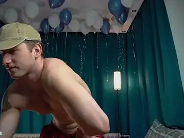 Stripchat Live Sex Cam of VIktorSecret