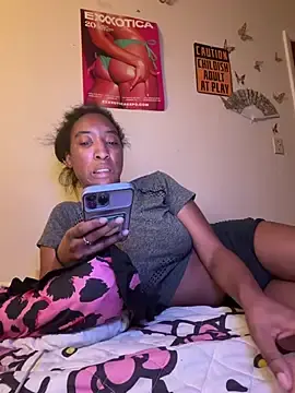 Stripchat Sex Cam of LeBimbo
