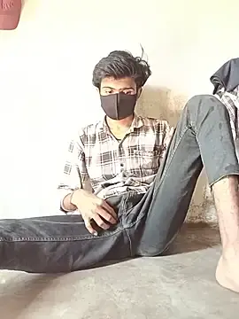 Stripchat Free Live Porn of Yash_Sharma18