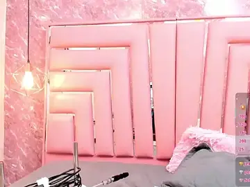 Stripchat Free Live Porn of SASHA_BROWNIE__