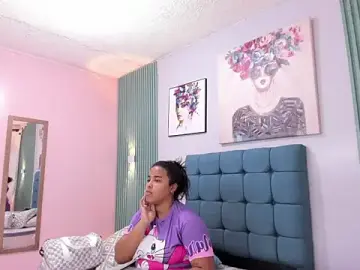 Stripchat Best live sex cam show of AichaBrown