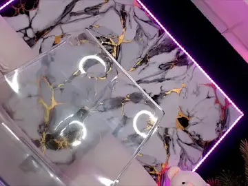 Stripchat Live Sex Cam of yuukenzi