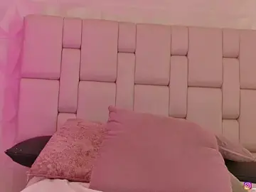 Stripchat Nude Webcam of jenaa_