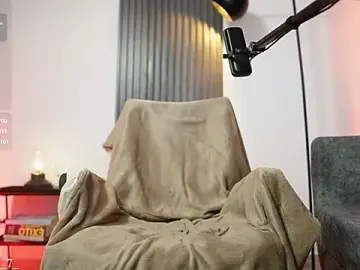 Stripchat Live Sex Cam of _dante7