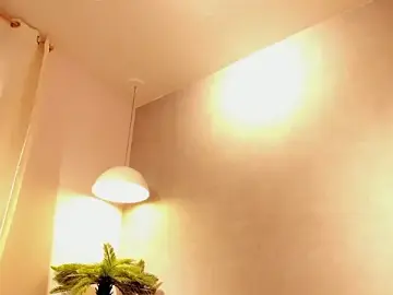 Stripchat Adult Webcams of Alahia_Rodriguez