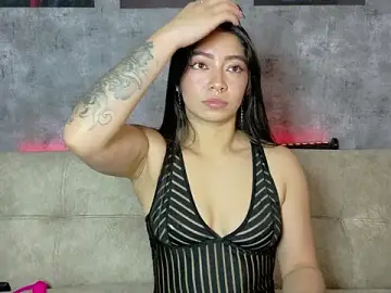 Stripchat Free Porn Cam of megan_bluee23