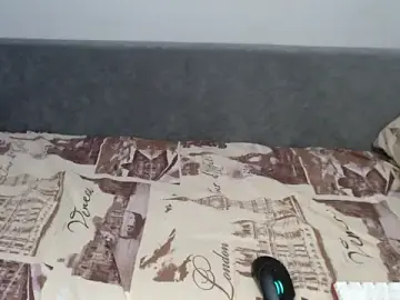 Stripchat Free Porn Cam of Student_Oliver