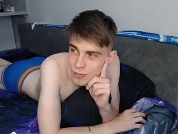 Stripchat Nude Webcam of Student_Oliver