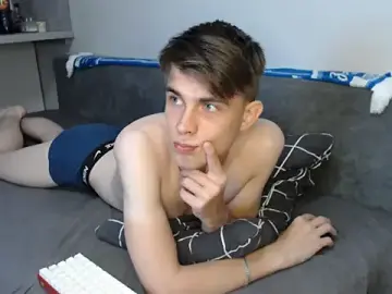 Stripchat Adult Webcam of Student_Oliver