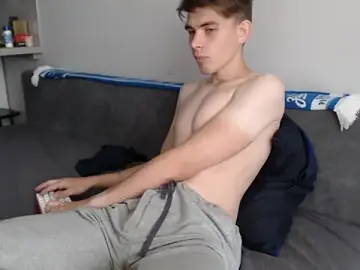 Stripchat Best Webcam of Student_Oliver