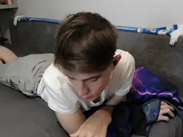 Stripchat Best live sex cam show of Student_Oliver