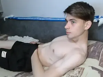 Stripchat Free Porn Cam of Student_Oliver