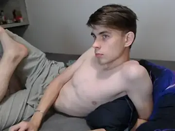 Stripchat Adult Webcams of Student_Oliver