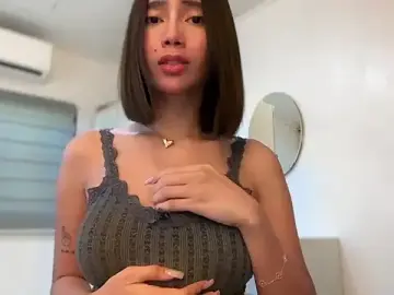 Stripchat Adult Video Chat of GenesisCastillano