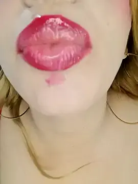 Stripchat Adult Webcam of Nathahot69