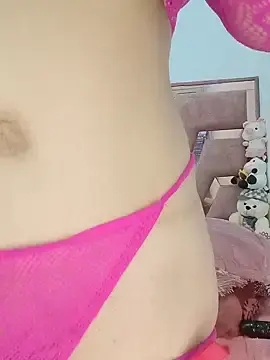 Stripchat Sex Cam of Nathahot69