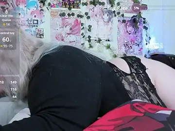 Stripchat Best Webcam of _CandyM1lky_