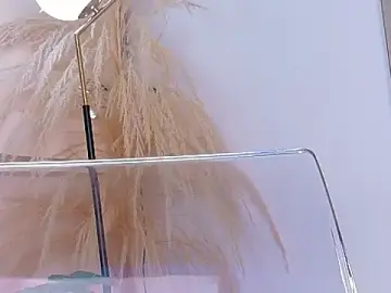 Stripchat Free Porn Cam of ZoehAngel