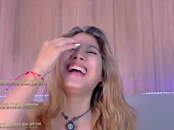 Stripchat Free Porn Cam of ZoehAngel