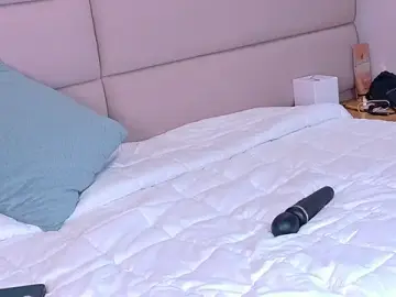 Stripchat Live Sex of ZoehAngel