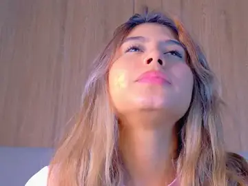 Stripchat Free Porn Cam of ZoehAngel