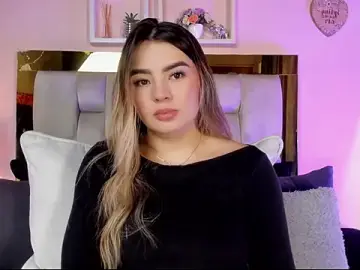 Stripchat Sex Cam of emmy_r