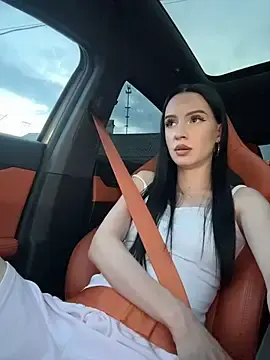 Stripchat Live Sex of flora_off