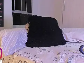 Stripchat Free Porn Cam of DerekOlsen