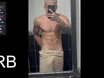 Stripchat Live Porn of DerekOlsen