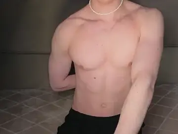 Stripchat Free Live Porn of adam_21cm__