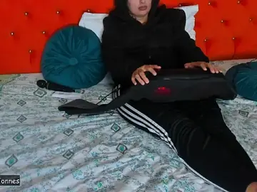 Stripchat Adult Video Chat of VallerieJones