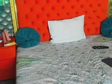 Stripchat Free Porn Cam of VallerieJones
