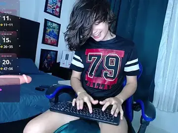 Stripchat Nude Webcam of andyboy-