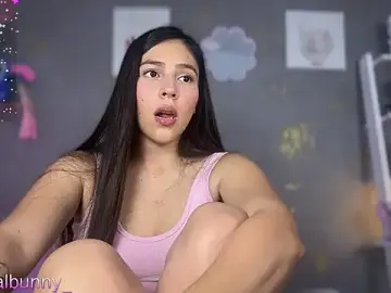 Stripchat Sex Chat of cristal_bunny_