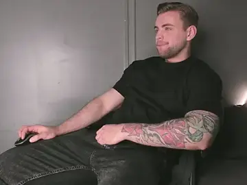 Stripchat Live Porn of WayneWilson