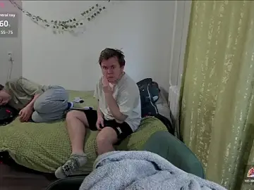 Stripchat Live Sex Cam of MashkaRay