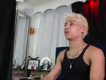Stripchat Live Sex of Sexys_Boys_Hot1