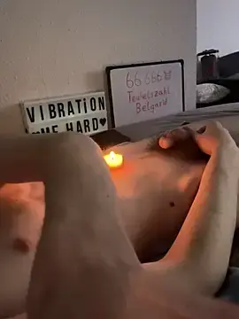 Stripchat Free Porn Cam of secret_dream415