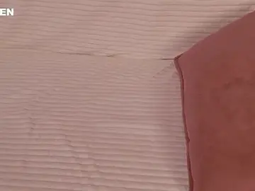 Stripchat Best Webcam of hlopushkahouse