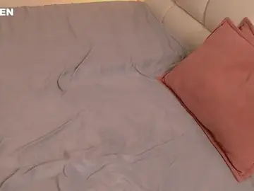 Stripchat Best Webcam of hlopushkahouse