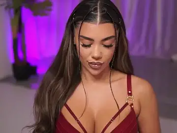 Stripchat Free Porn Cam of NatyDesiree