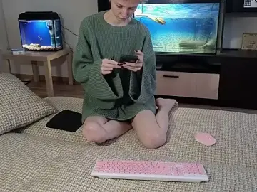 Stripchat Sex Cam of Ola_dushek