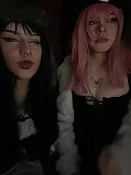 Stripchat Free Porn Cam of swettiebll