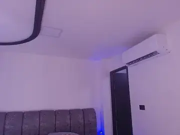 Stripchat Nude Webcam of mister_miike